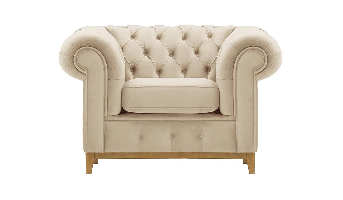 Chesterfield Grand Armchair