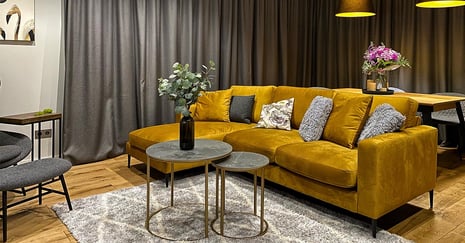 How to arrange furniture in your living room
