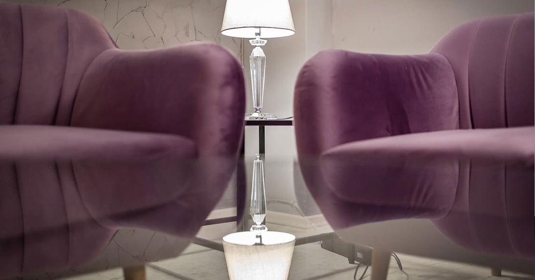 Stylish colours for sofas for both small and spacious rooms