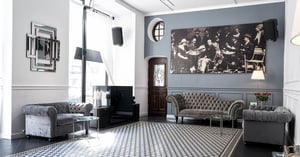 What sofa to choose for a room in industrial design?
