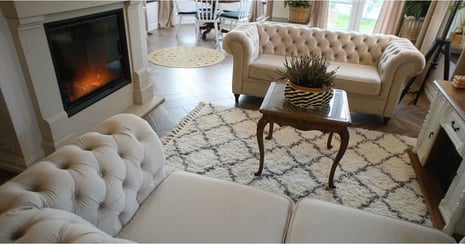 How to choose furniture for a classic living room?